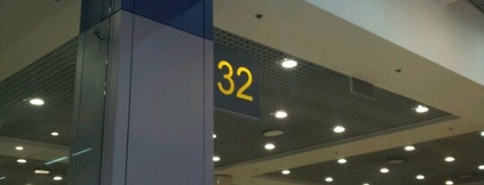 Gate 32 is one of Igorさんのお気に入りスポット.