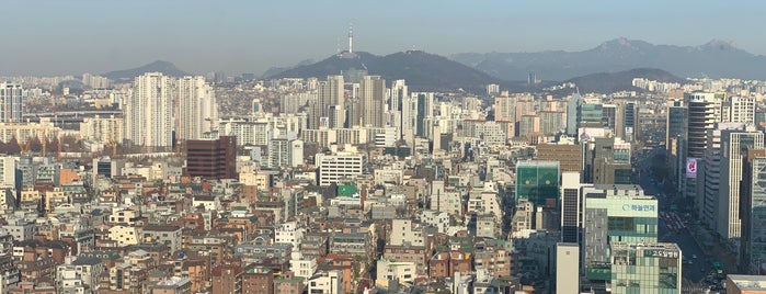 KYOBO Tower is one of Seoul.