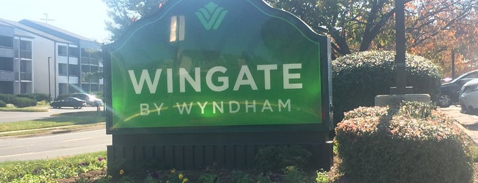 Wingate by Wyndham Chantilly / Dulles Airport is one of Tianyu's Hotels.