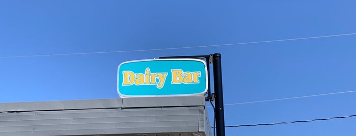 The Dairy Bar is one of Mt Pulaski sites.