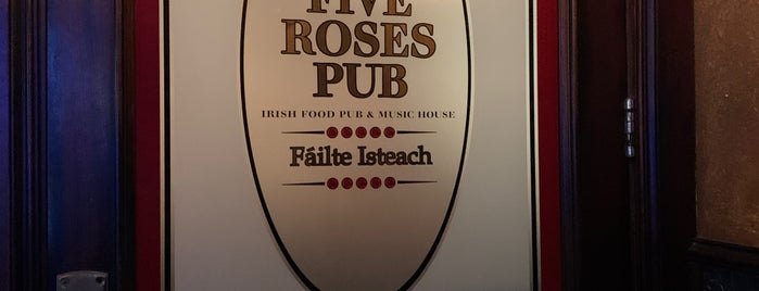 Five Roses Pub is one of bars.