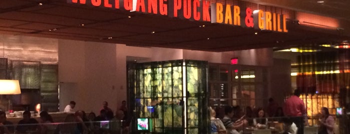 Wolfgang Puck Bar & Grill is one of Restaurants Tried.