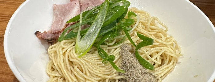 中華そば 西川 is one of Restaurant(Neighborhood Finds)/RAMEN Noodles.