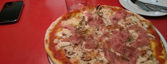 Casa d'Oro is one of Pizza.