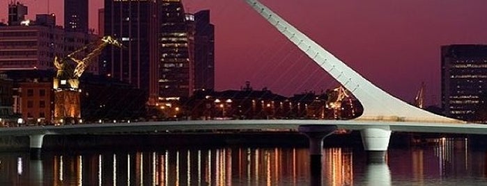 Puente de la Mujer is one of MUST @ Buenos Aires.