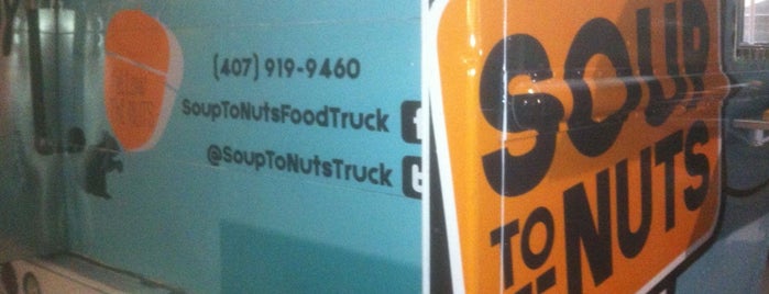 Soup To Nuts Food Truck is one of Tempat yang Disukai Lara.