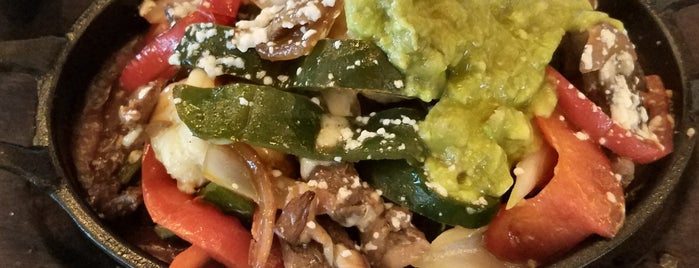 Tacuba Mexican Cantina is one of Astoria Brunch.