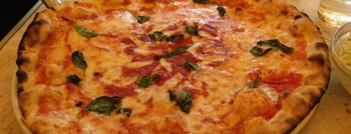 chiocciol@pizzeria is one of アキバでごはん食べたいな。.
