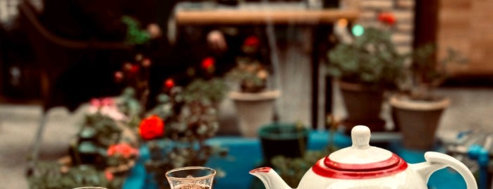 اقامتگاه سنتی و کافه عمارت هِترا | Recidency and coffee shop traditional is one of Mohsen'in Kaydettiği Mekanlar.
