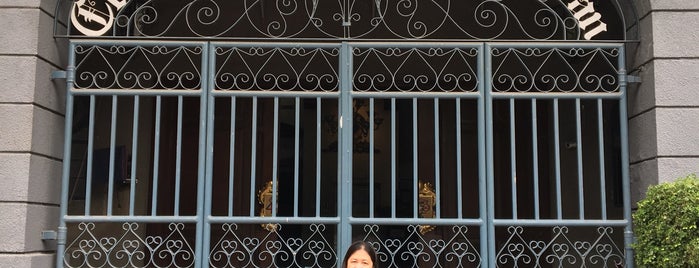 Colegio de San Juan de Letran is one of daily route.