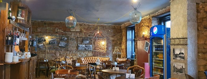 Vintage Bistro is one of Cluj Dating.