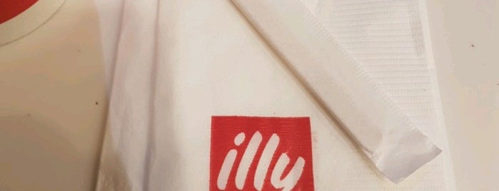 Espressamente Illy is one of Airport Food/Coffee.