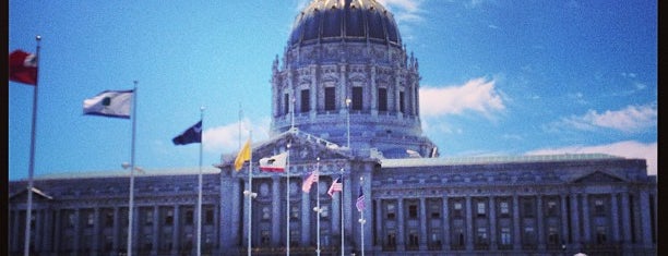 San Francisco City Hall is one of san francisco vacation.