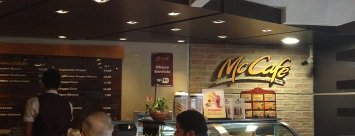 McCafé is one of Maríaさんのお気に入りスポット.