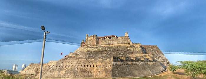 Centro Comercial Portal de San Felipe is one of Cartagenias.