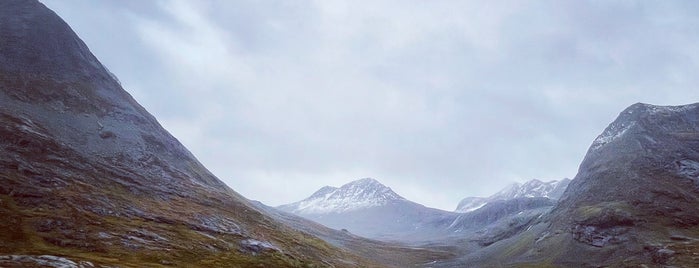 Trollstigen is one of Norge 2019.