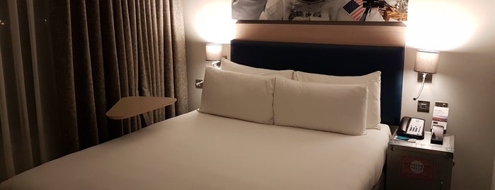 Ibis Styles London Heathrow is one of Rickardさんのお気に入りスポット.