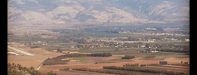 Manara Cliff is one of Alex'in Beğendiği Mekanlar.