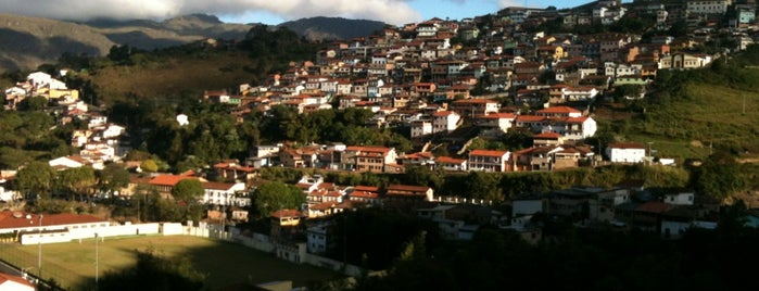 Pousada Minas Gerais is one of Orte, die Felipe gefallen.