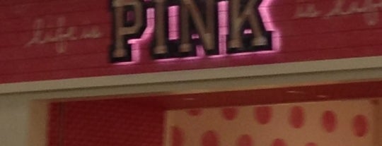 Victoria's Secret PINK is one of Tempat yang Disukai Muriel.