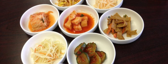 Da Mi Korean Restaurant is one of CS.