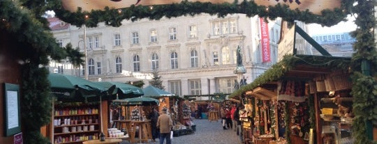 Altwiener Christkindlmarkt is one of Bécsi karácsony.