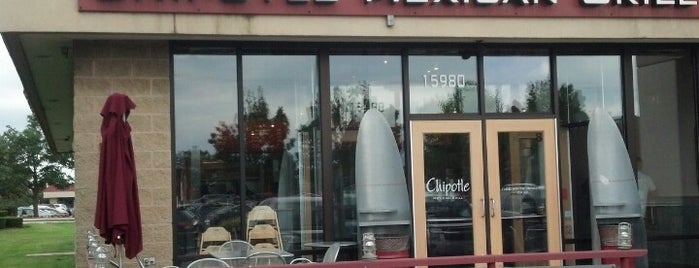 Chipotle Mexican Grill is one of Dan 님이 저장한 장소.