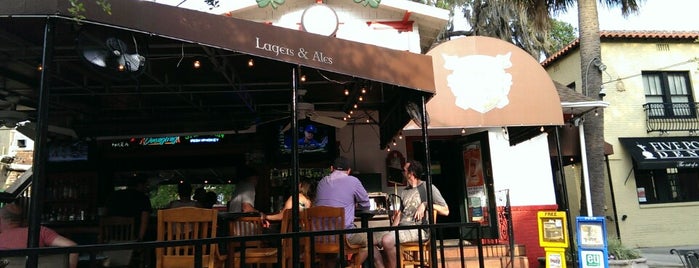 O'Brothers Irish Pub is one of Locais curtidos por Sara Grace.