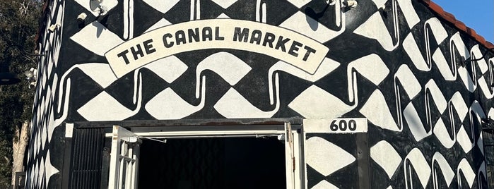 Canal Market is one of Venice: Haven't Tried.
