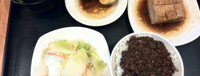 趣台北咖啡茶馆 is one of Best Luncheon in KL (Chinese food).