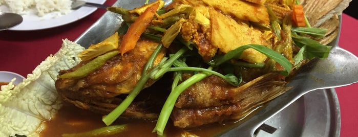 Chang Rai Thai Food is one of yummy.