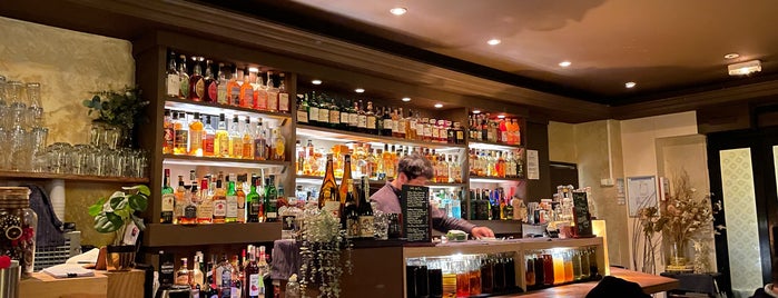 Minato Bar is one of París - Probado Y Aprobado.