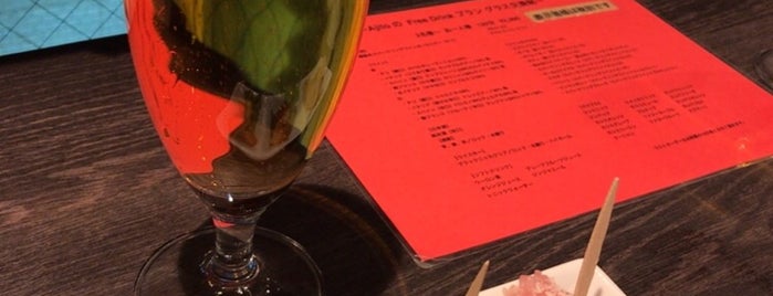 炭焼き鶏とワイン Ajito is one of 行きたい.