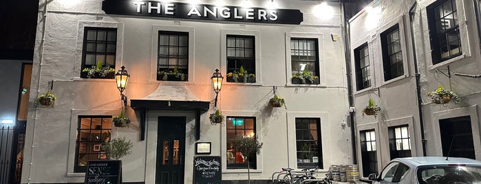 The Anglers is one of Tempat yang Disukai Dominic.