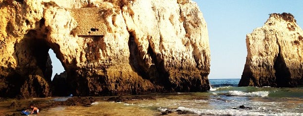 Praia dos Três Irmãos is one of Algarve.