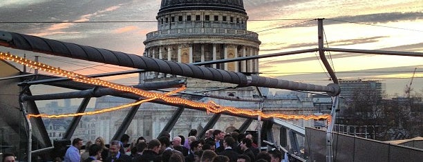 Madison is one of up on the roof, Lodon.