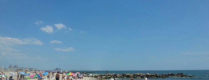 Rockaway Beach is one of Locais salvos de El Greco Jakob.