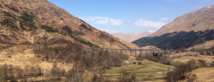 Glenfinnan Monument & Viaduct Viewpoint is one of Bさんのお気に入りスポット.