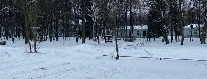 Sapiegų rūmų parkas is one of Hinata : понравившиеся места.