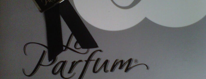 Le Parfum is one of BarraShopping [Parte 1].
