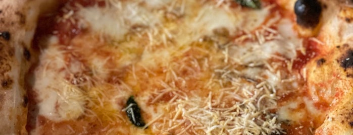 Pizzeria Assaje is one of Venedik-Zagrep.