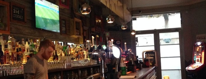 Bar Room Bar is one of Favorite Nightlife Spots.