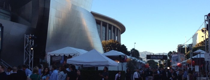 Los Angeles Food & Wine Festival #LAFW is one of Gespeicherte Orte von Shirley.