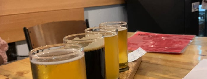 Backslope Brewing Company is one of Glacier.