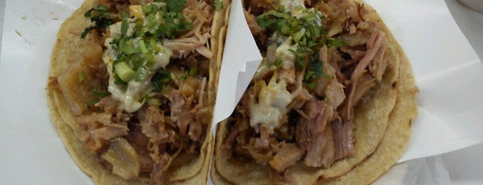 Carnitas Purhepechas is one of Davidさんのお気に入りスポット.