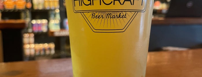 HighCraft Beer Market is one of Bars to try.