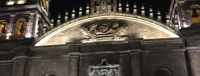 Catedral Basílica de la Asunción de María Santísima is one of Tempat yang Disimpan Jenn.
