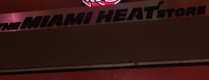 The MiamiHEAT Store is one of Orte, die Murat gefallen.