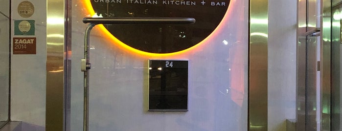 SOCCi Urban Italian Kitchen + Bar is one of Tempat yang Disukai John.
