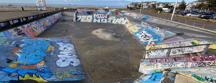 Skate Park is one of Le Havre🇫🇷.
